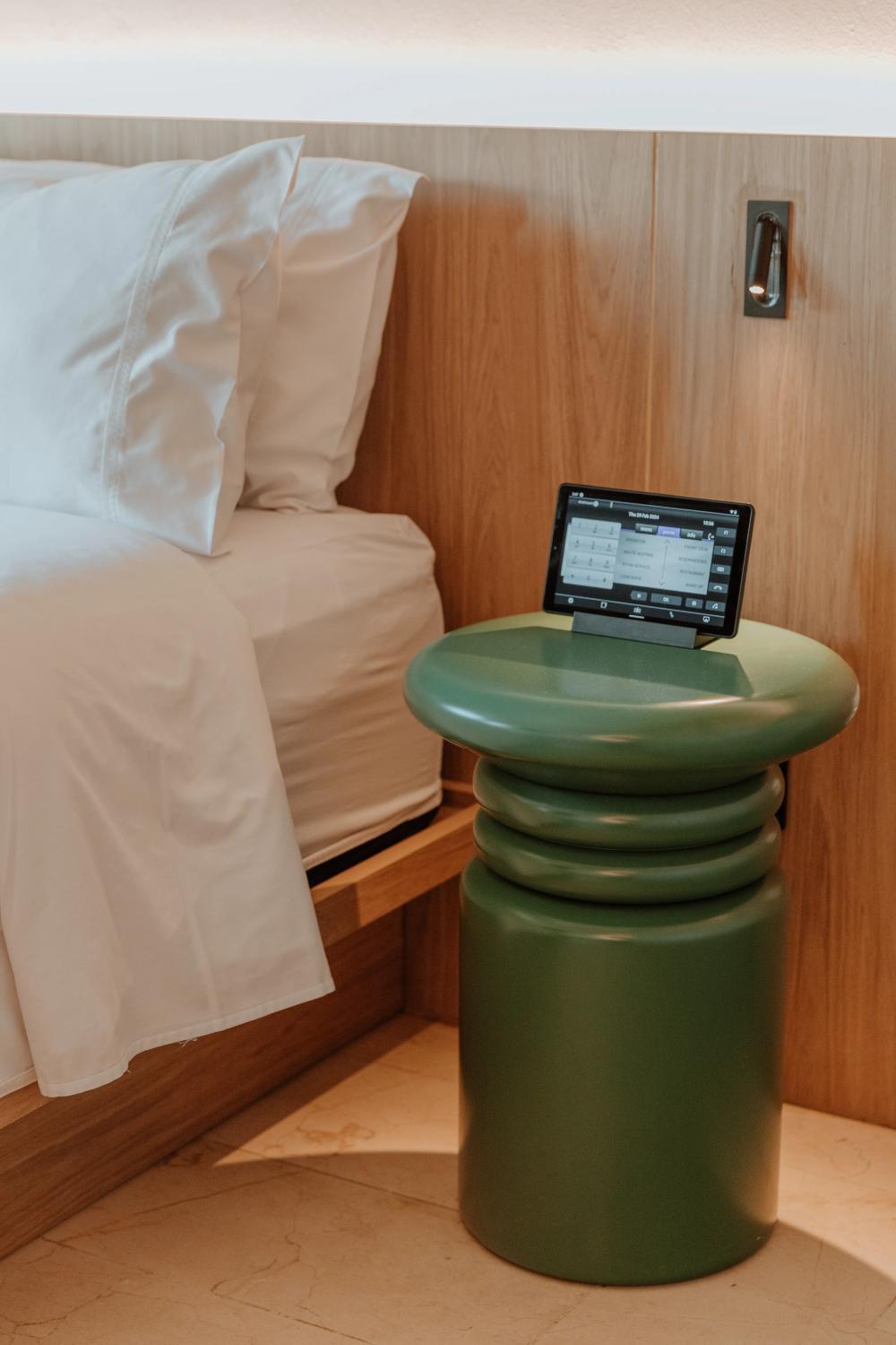 Osh Hotel